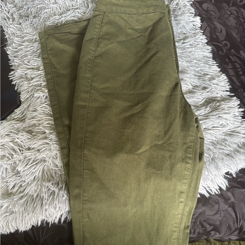 Fashion Nova Green Skinny Pants